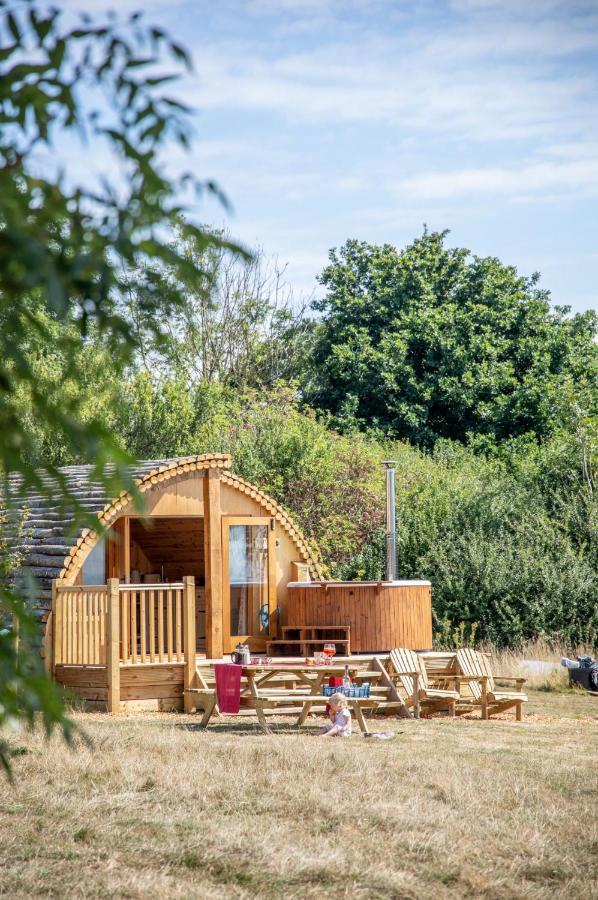 הוילה Hooe Barnhorn Glamping מראה חיצוני תמונה
