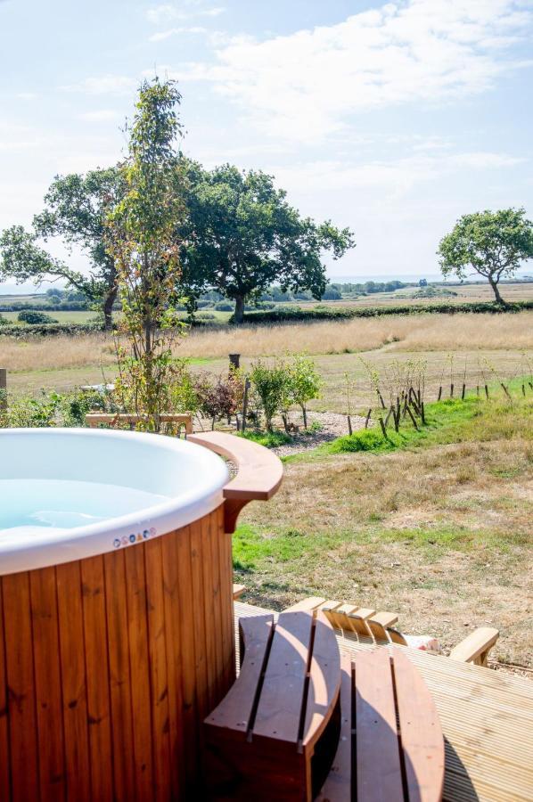 הוילה Hooe Barnhorn Glamping מראה חיצוני תמונה